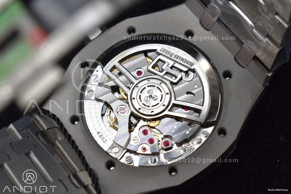 on Blue Dial 453 SS Royal Bracelet 41mm ZF 15510 Oak Anniversary